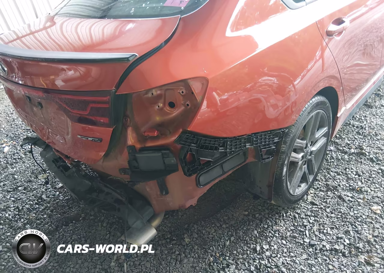 2020 Kia Forte Gt-Line VIN:3KPF34ADXLE230652 - 18