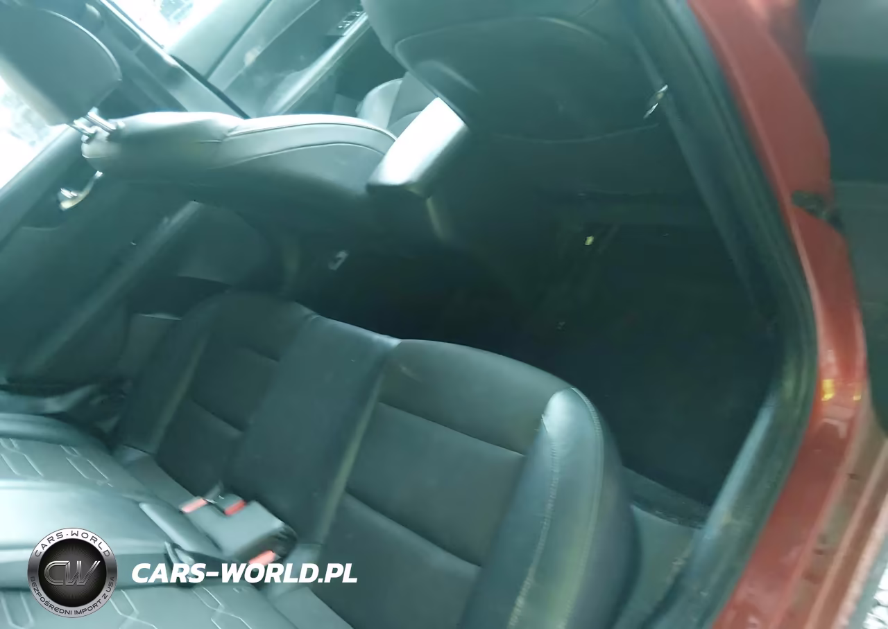 2020 Kia Forte Gt-Line VIN:3KPF34ADXLE230652 - 8