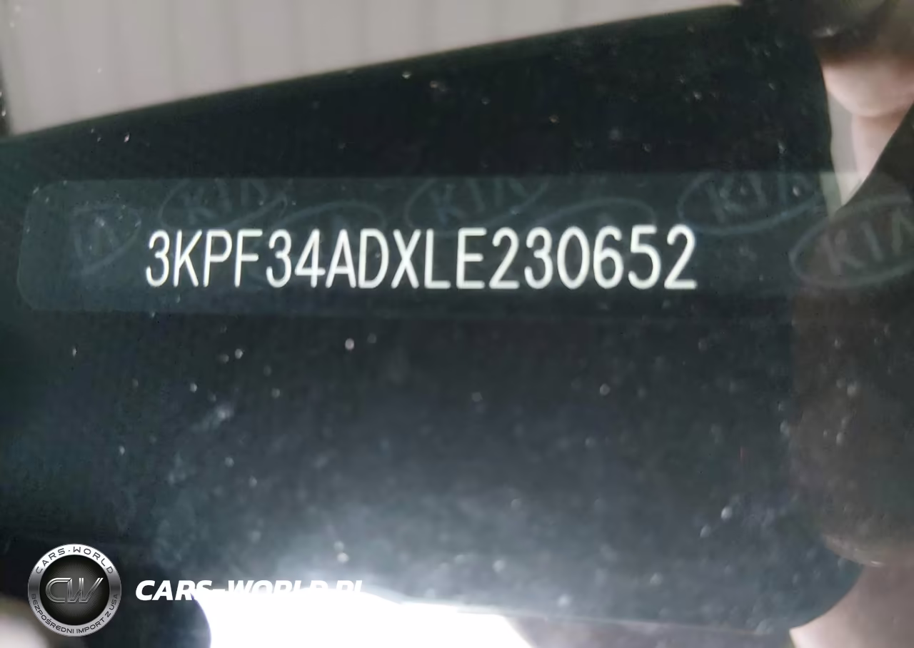 2020 Kia Forte Gt-Line VIN:3KPF34ADXLE230652 - 9