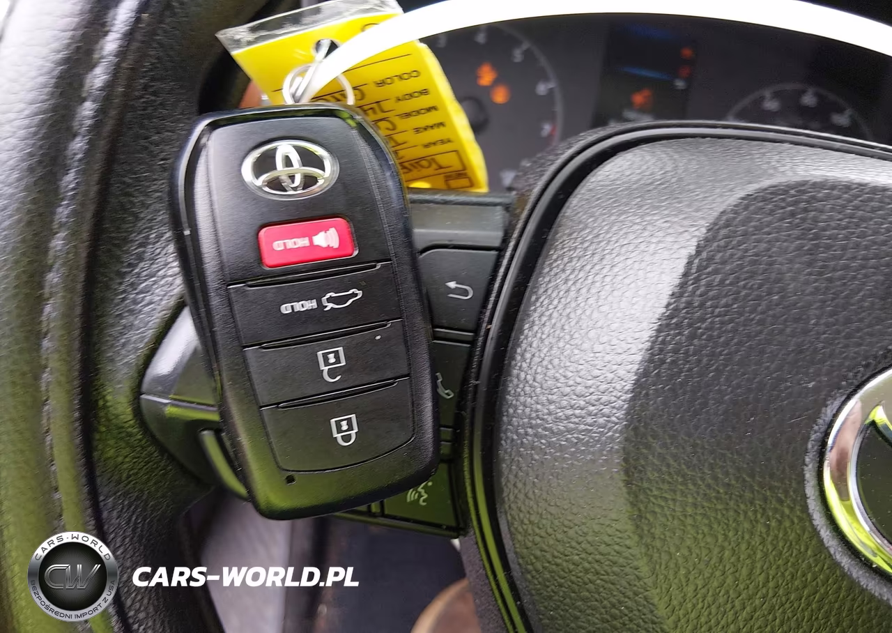 2025 Toyota Corolla Le VIN:5YFB4MDE8SP298137 - 11
