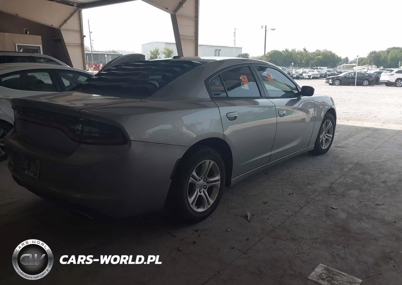 2015 Dodge Charger Se VIN:2C3CDXBG0FH813318 - 4