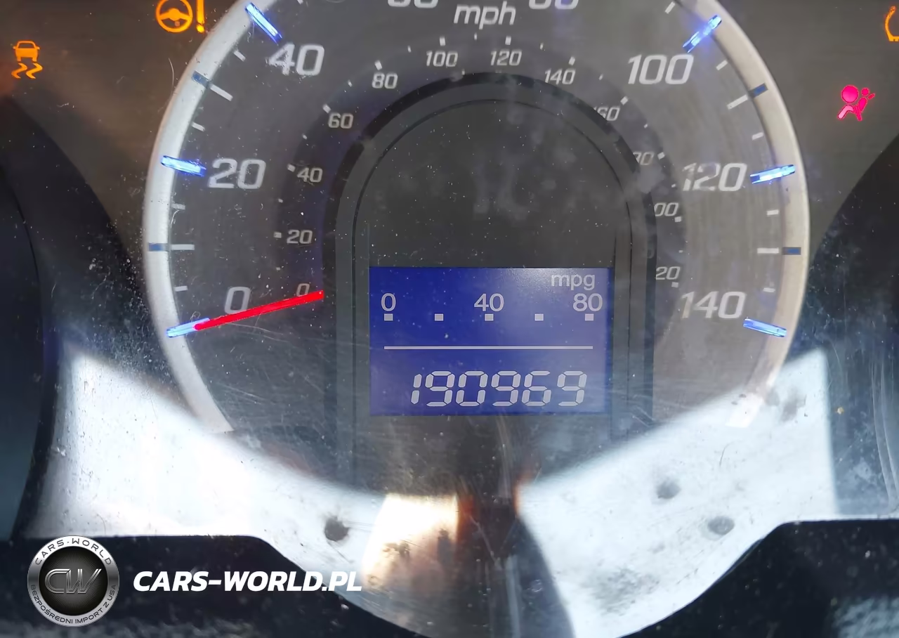 2013 Honda Fit Sport VIN:JHMGE8H50DC024431 - 15