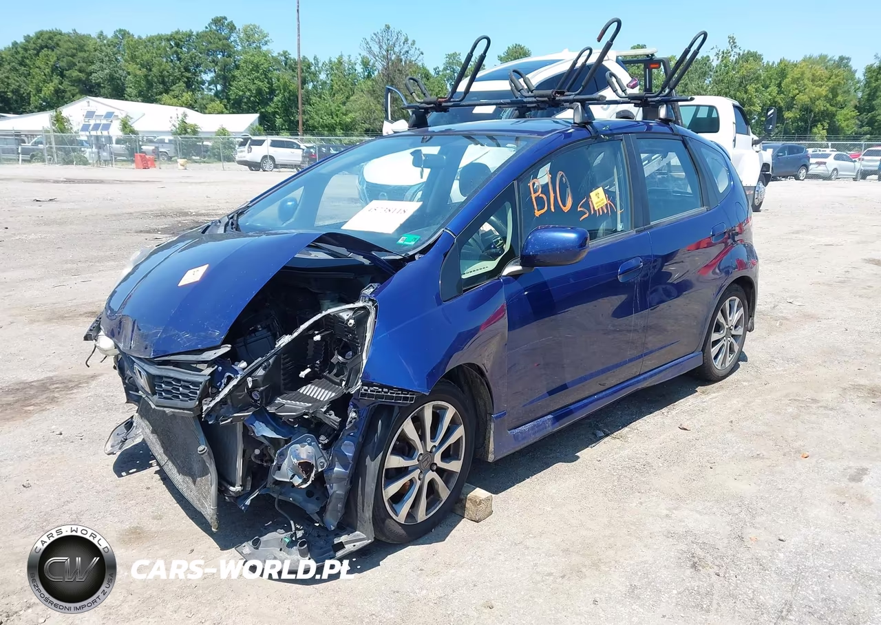 2013 Honda Fit Sport VIN:JHMGE8H50DC024431 - 2
