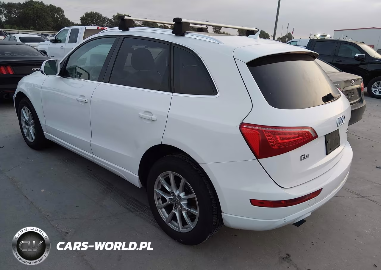 2011 Audi Q5 2.0T Premium VIN:WA1LFAFP2BA016374 - 3