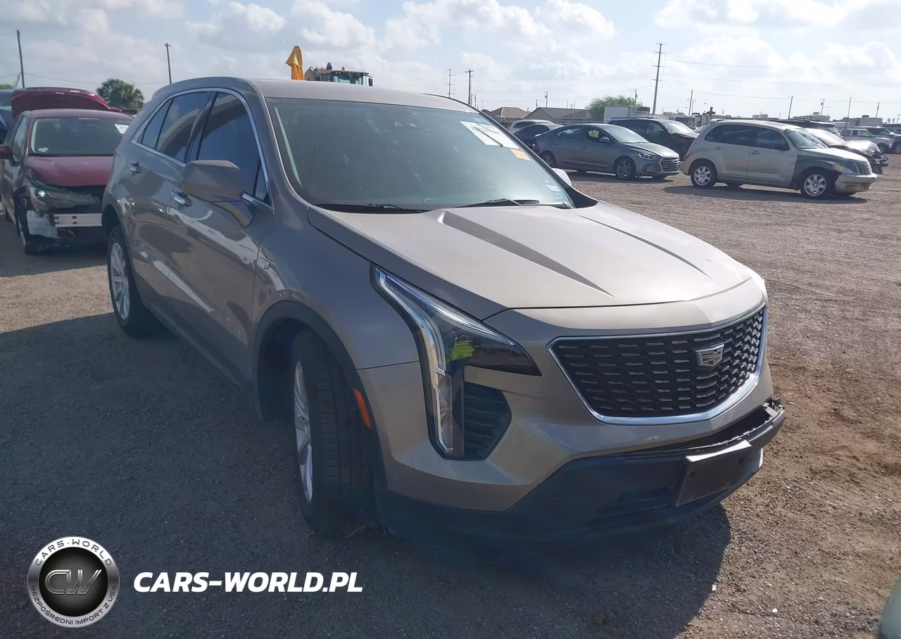 2023 Cadillac Xt4 Fwd Luxury VIN:1GYAZAR4XPF127507 - 1