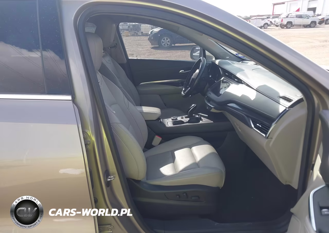 2023 Cadillac Xt4 Fwd Luxury VIN:1GYAZAR4XPF127507 - 5