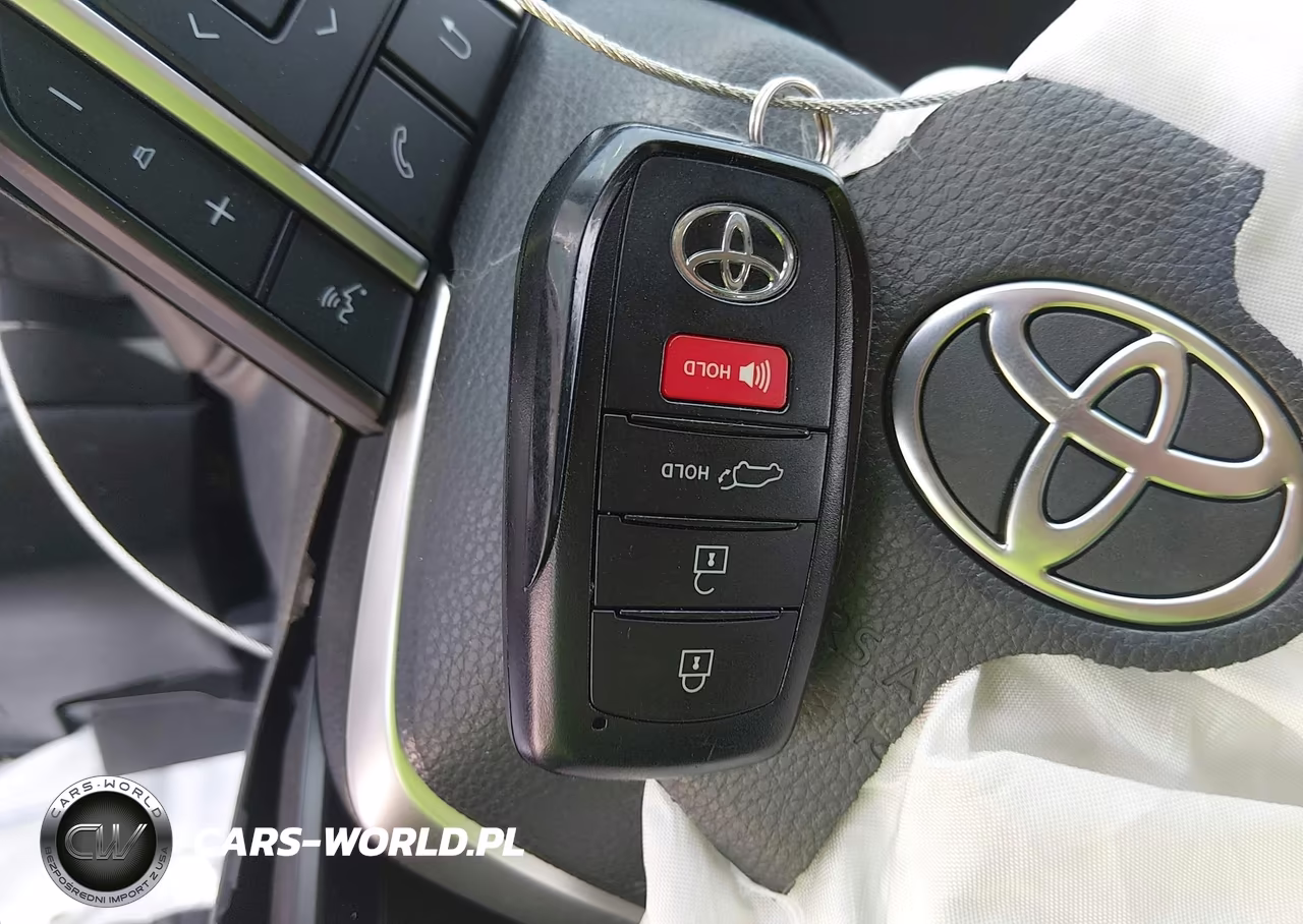2026 Toyota Grand Highlander Hybrid Xle VIN:5TDACAB58TS072365 - 11