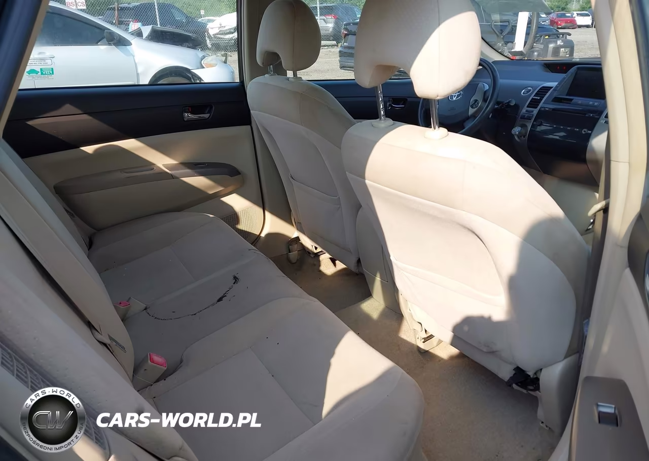 2005 Toyota Prius VIN:JTDKB22U153041113 - 8