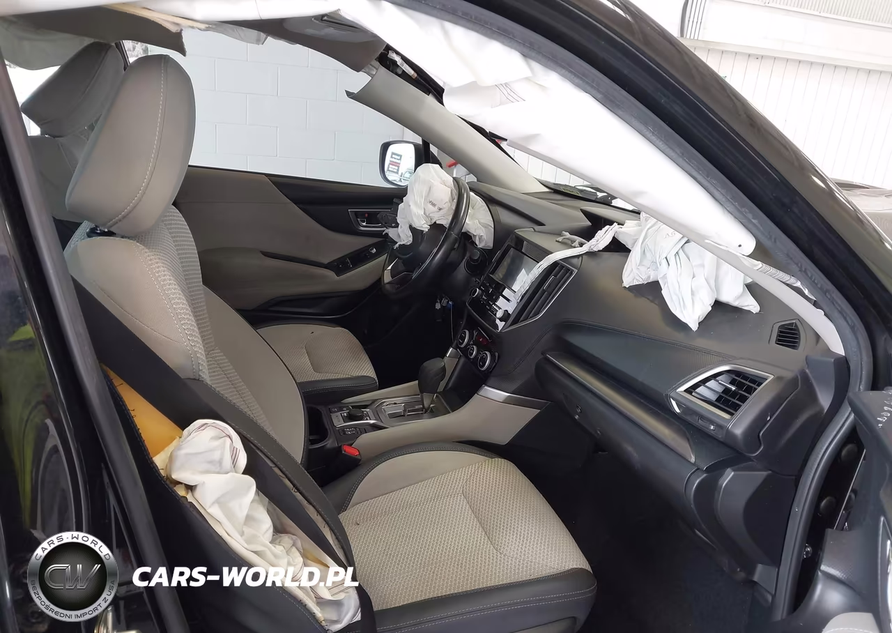 2020 Subaru Forester Premium VIN:JF2SKAJC6LH484541 - 5