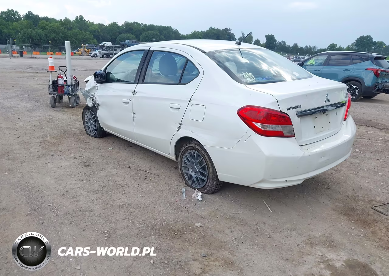 2018 Mitsubishi Mirage G4 Es VIN:ML32F3FJXJHF04573 - 3