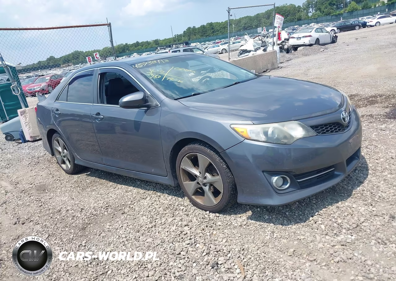 2014 Toyota Camry Se Sport
