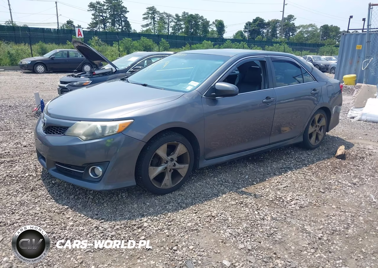 2014 Toyota Camry Se Sport VIN:4T1BF1FK7EU379113 - 2