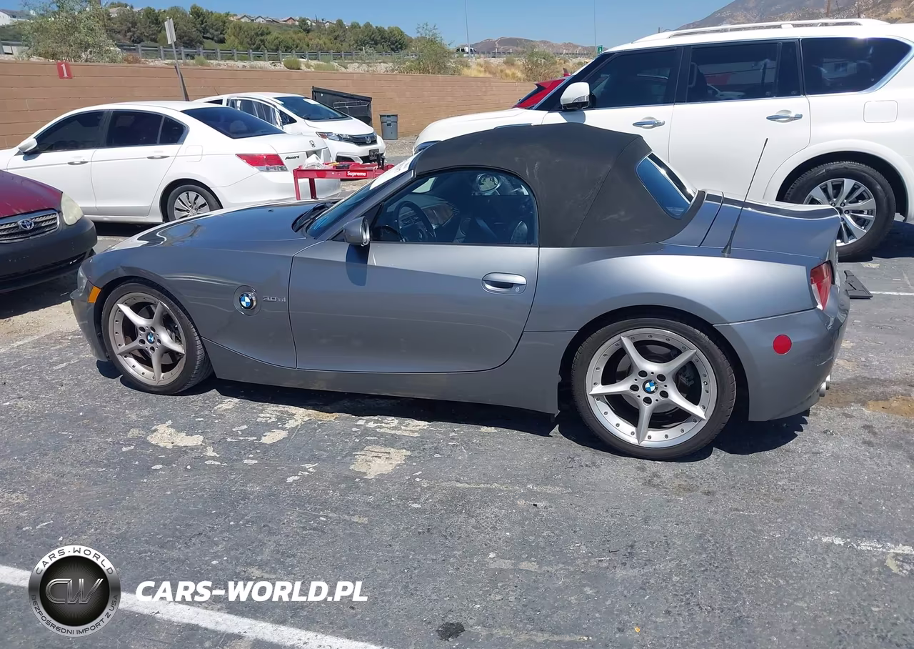 2008 BMW Z4 3.0Si VIN:4USBU53528LX04285 - 14