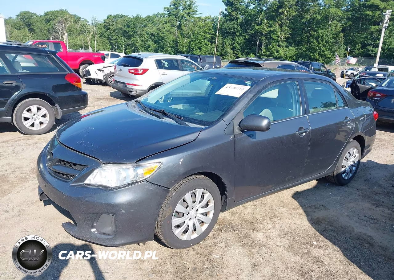 2013 Toyota Corolla Le VIN:5YFBU4EE5DP127802 - 2