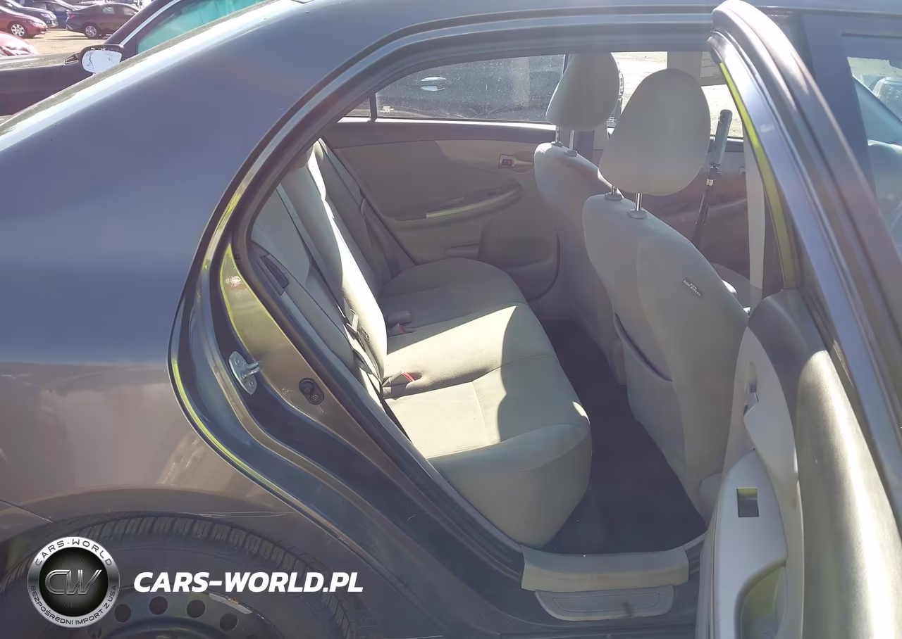 2013 Toyota Corolla Le VIN:5YFBU4EE5DP127802 - 8