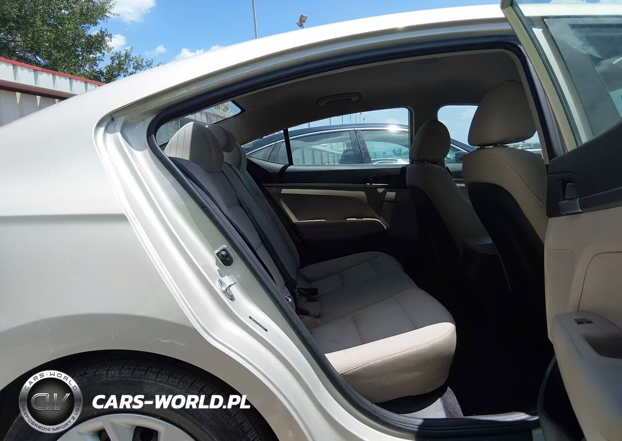 2017 Hyundai Elantra Se VIN:5NPD74LF2HH190323 - 8