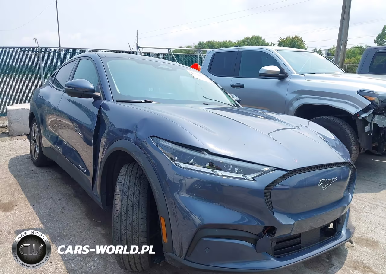 2021 Ford Mustang Mach-E Select