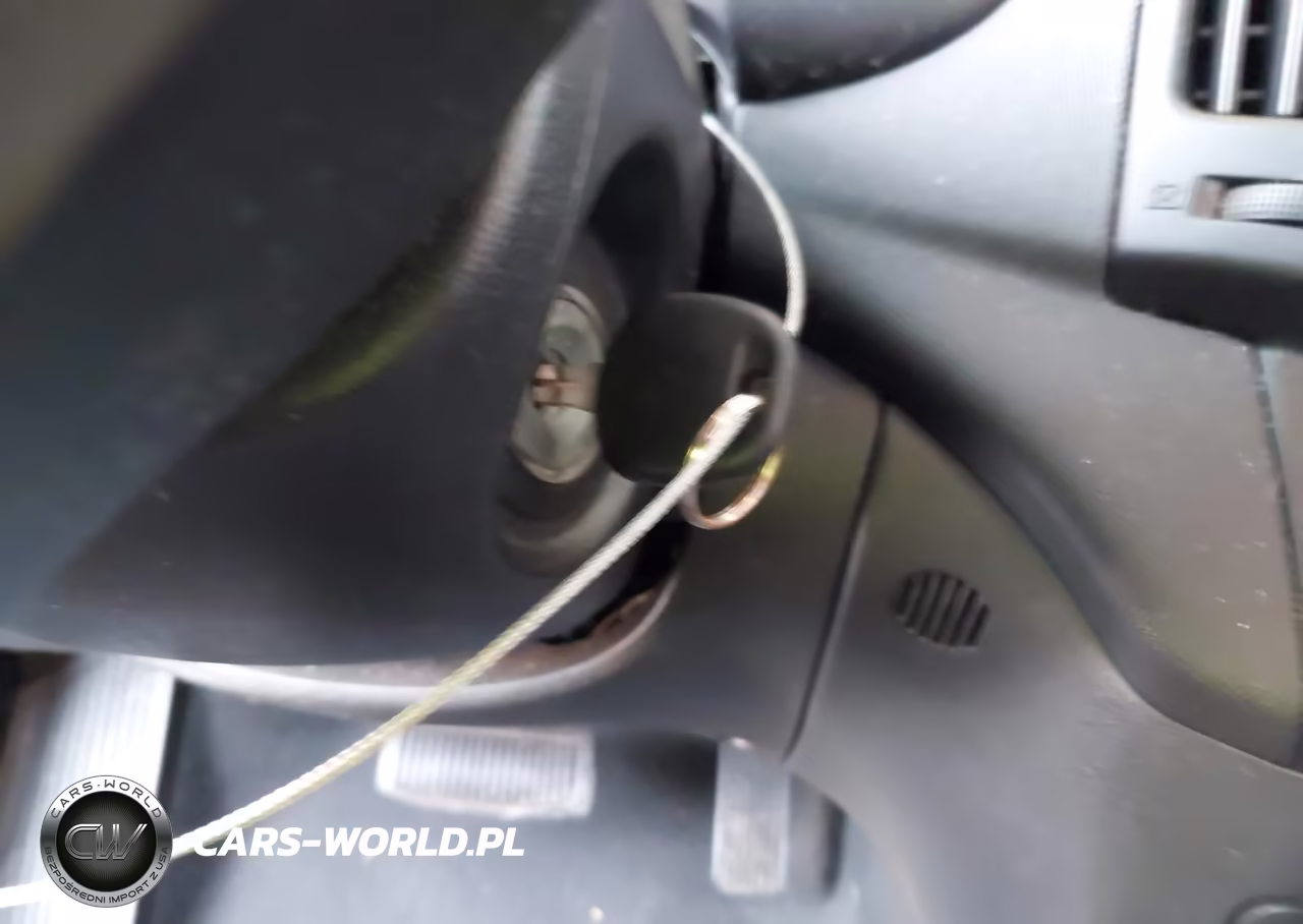 2009 Hyundai Elantra Touring VIN:KMHDC86E89U037678 - 11