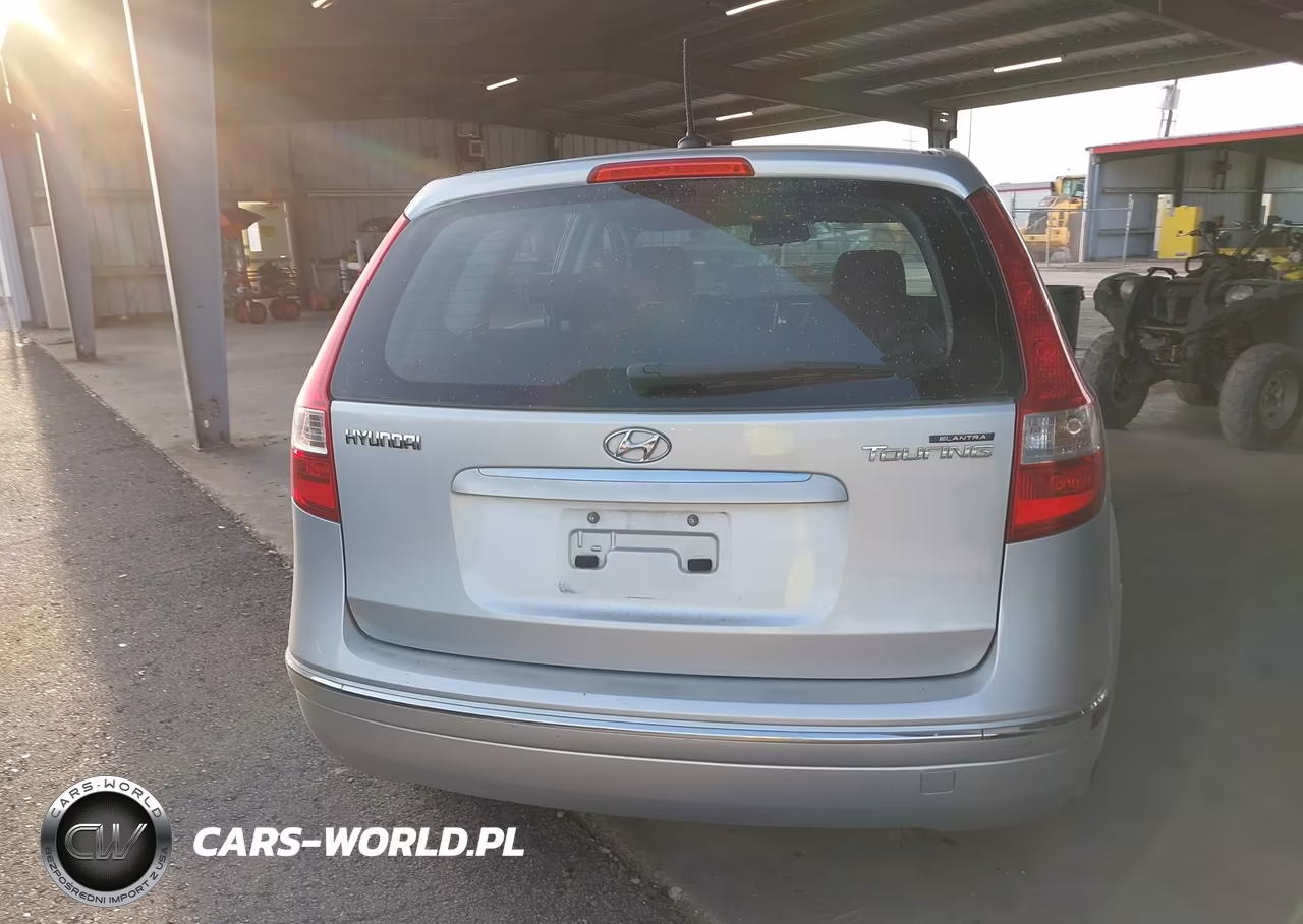2009 Hyundai Elantra Touring VIN:KMHDC86E89U037678 - 16