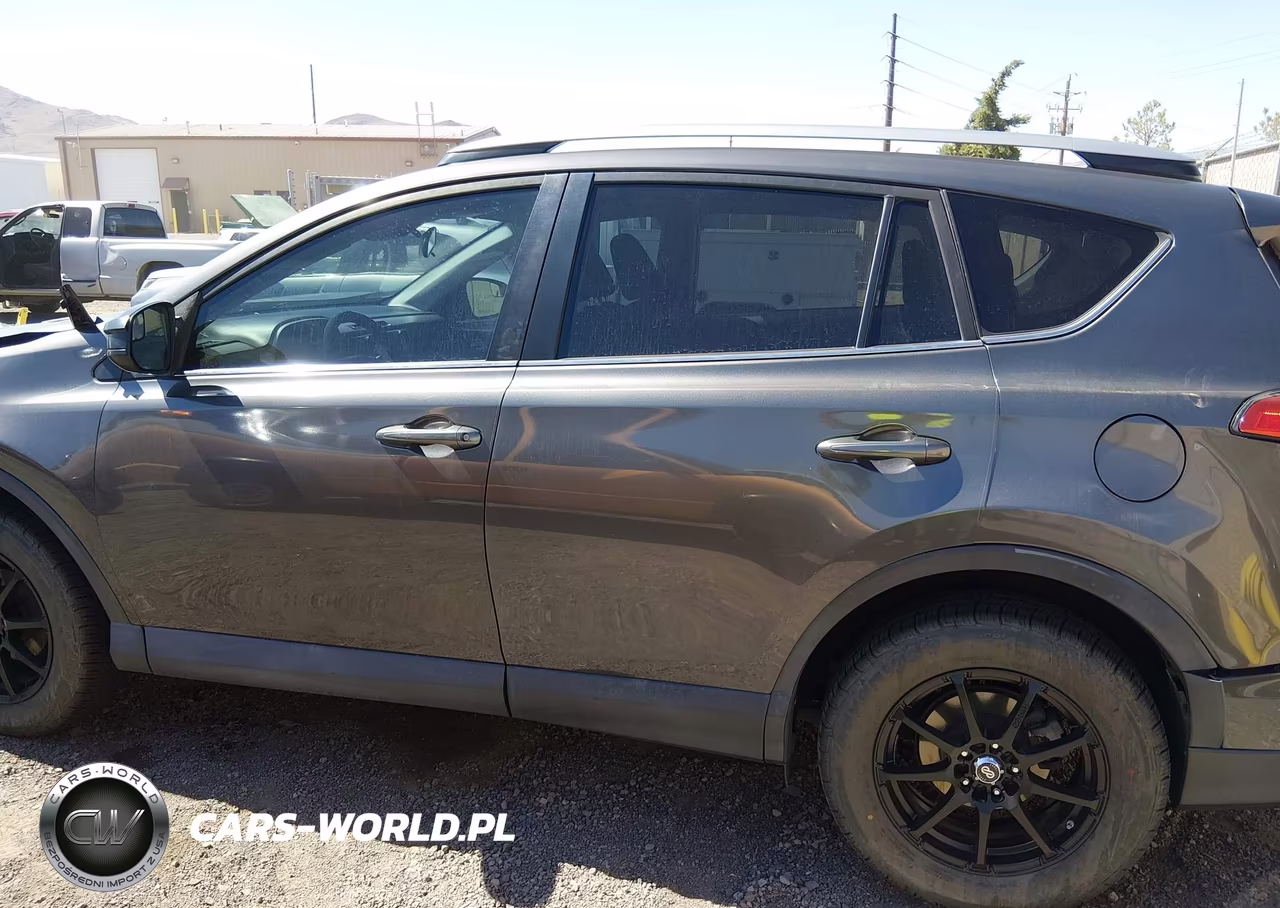 2017 Toyota Rav4 Le VIN:2T3BFREV2HW544054 - 14