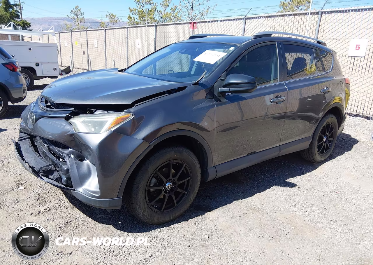 2017 Toyota Rav4 Le VIN:2T3BFREV2HW544054 - 2