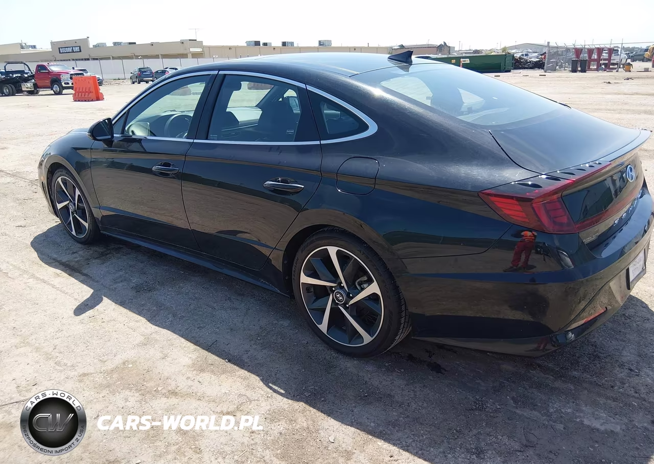2023 Hyundai Sonata Sel Plus VIN:KMHL44J23PA272051 - 3
