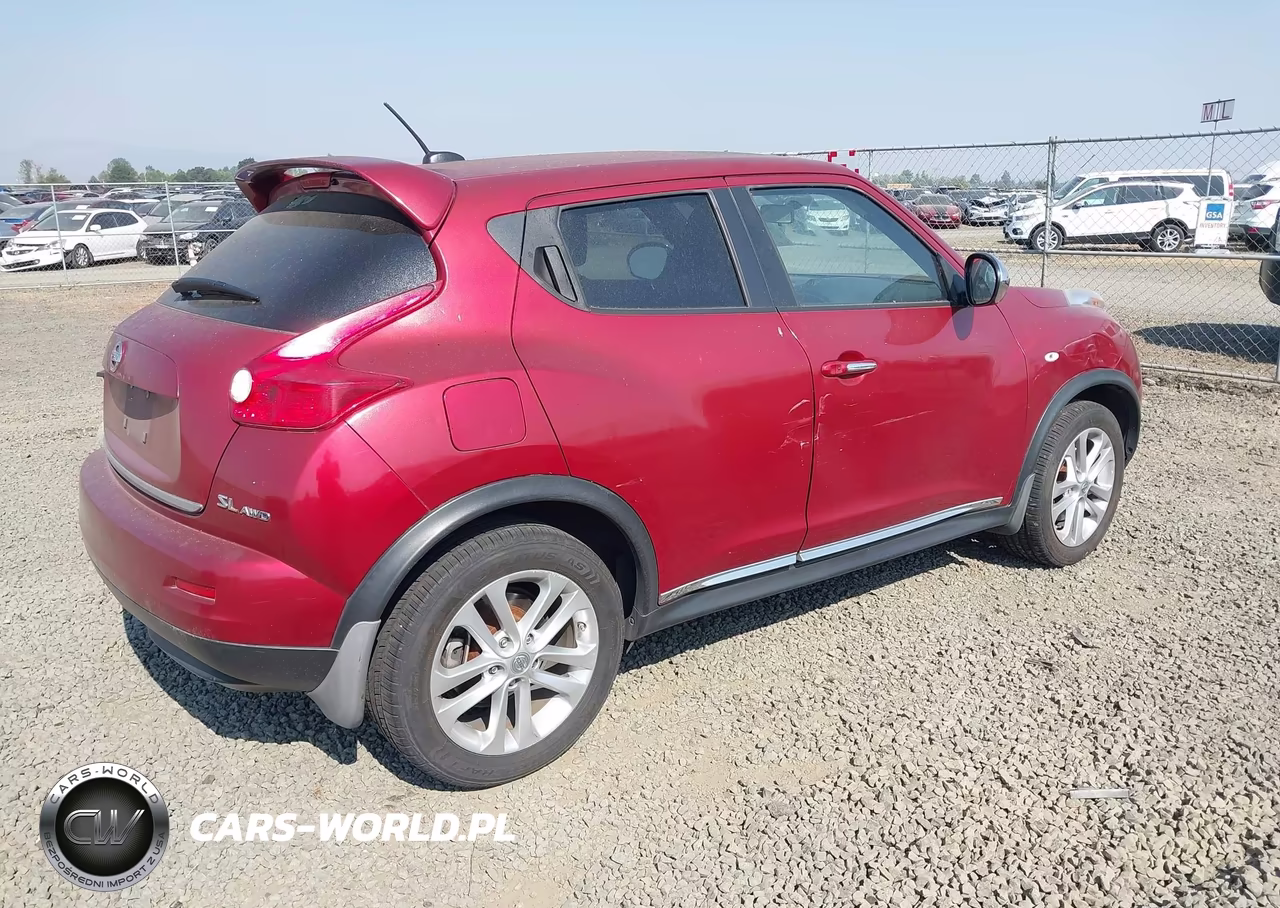 2011 Nissan Juke Sl VIN:JN8AF5MV1BT028496 - 4