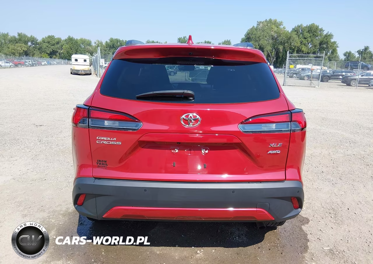 2024 Toyota Corolla Cross Xle VIN:7MUDAABG0RV092306 - 16