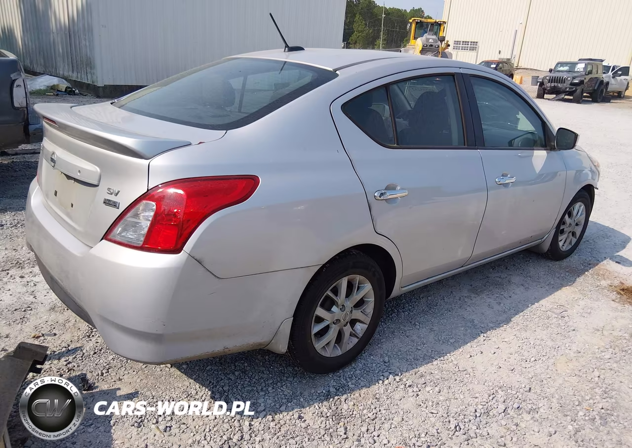 2018 Nissan Versa 1.6 Sv VIN:3N1CN7AP8JL805593 - 4
