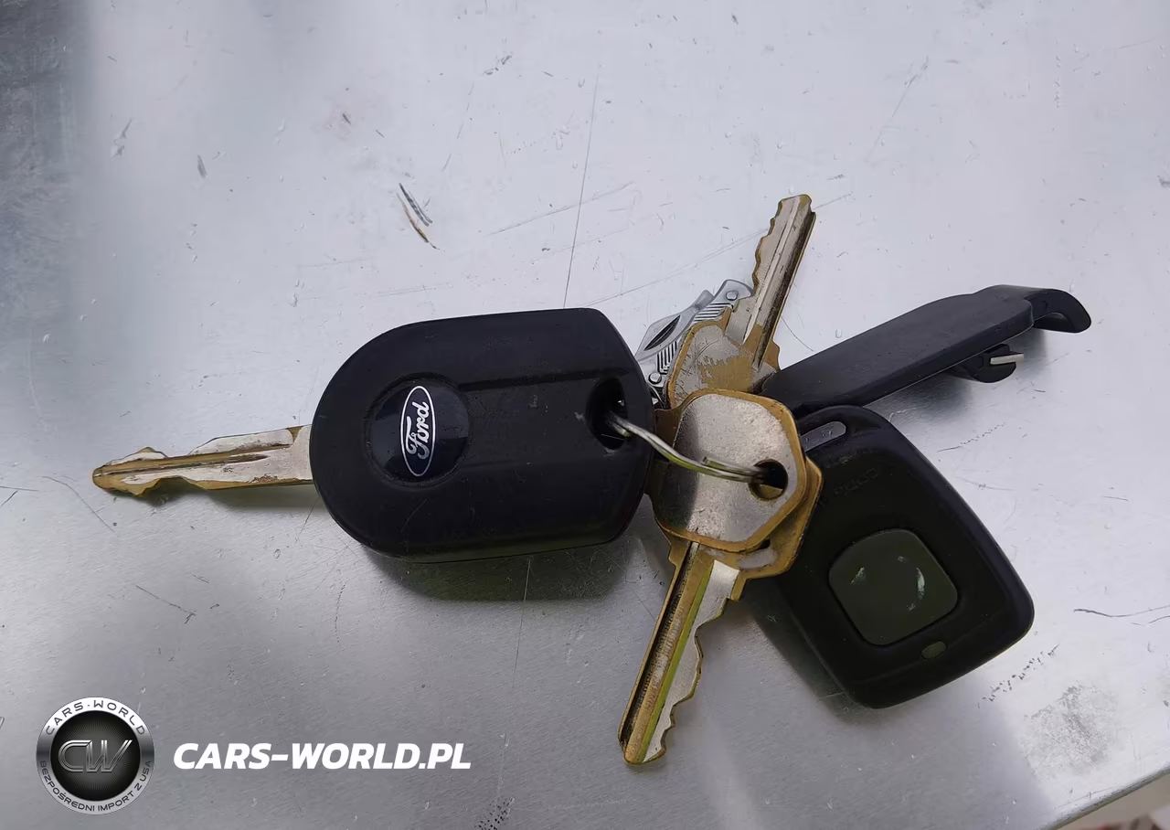 2008 Ford Escape Xlt VIN:1FMCU03128KD74403 - 11