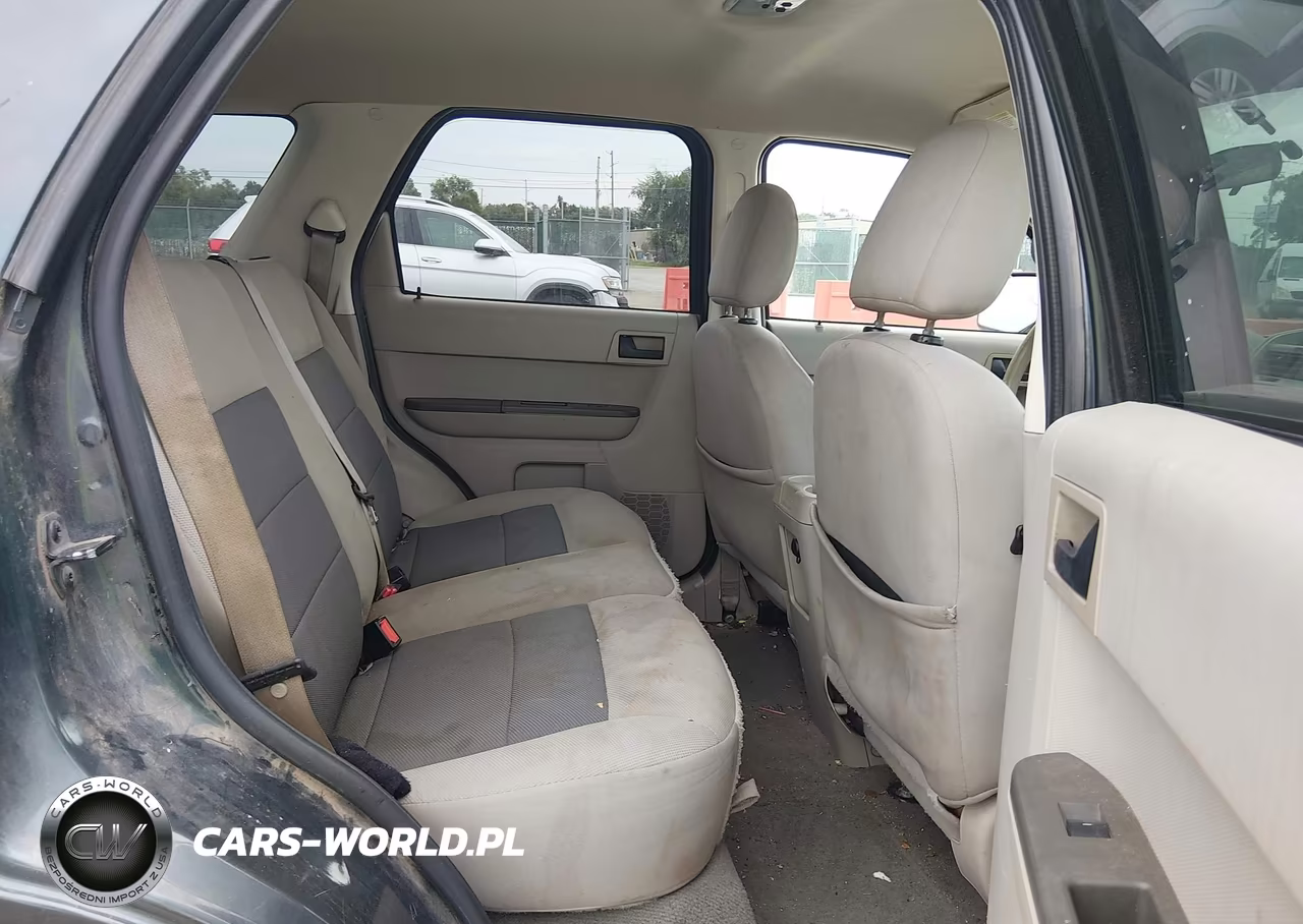 2008 Ford Escape Xlt VIN:1FMCU03128KD74403 - 8