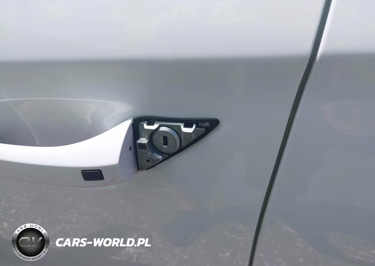 2020 Hyundai Ioniq Hybrid Blue VIN:KMHC65LC5LU220256 - 14