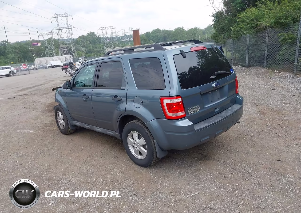 2012 Ford Escape Xlt VIN:1FMCU9D75CKC35446 - 3