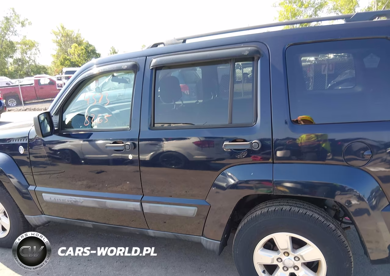 2011 Jeep Liberty Sport VIN:1J4PN2GKXBW524270 - 14