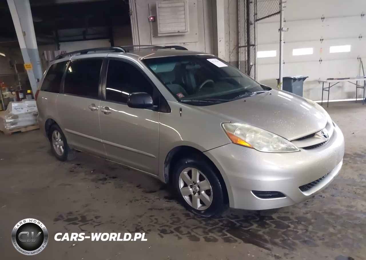 2006 Toyota Sienna Le – zdjęcie 1 z 11