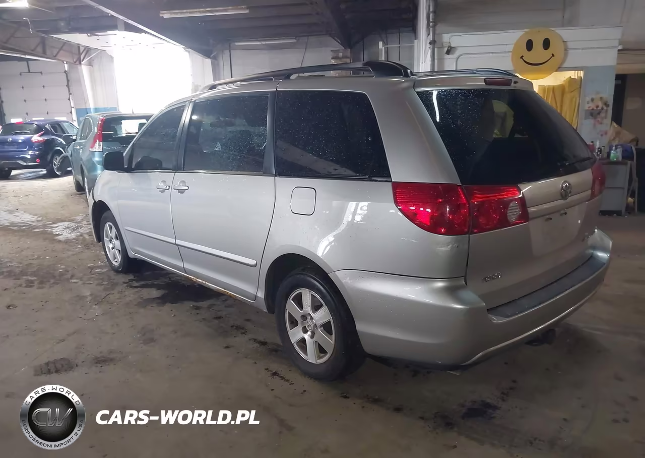 2006 Toyota Sienna Le VIN:5TDZA23CX6S462089 - 3
