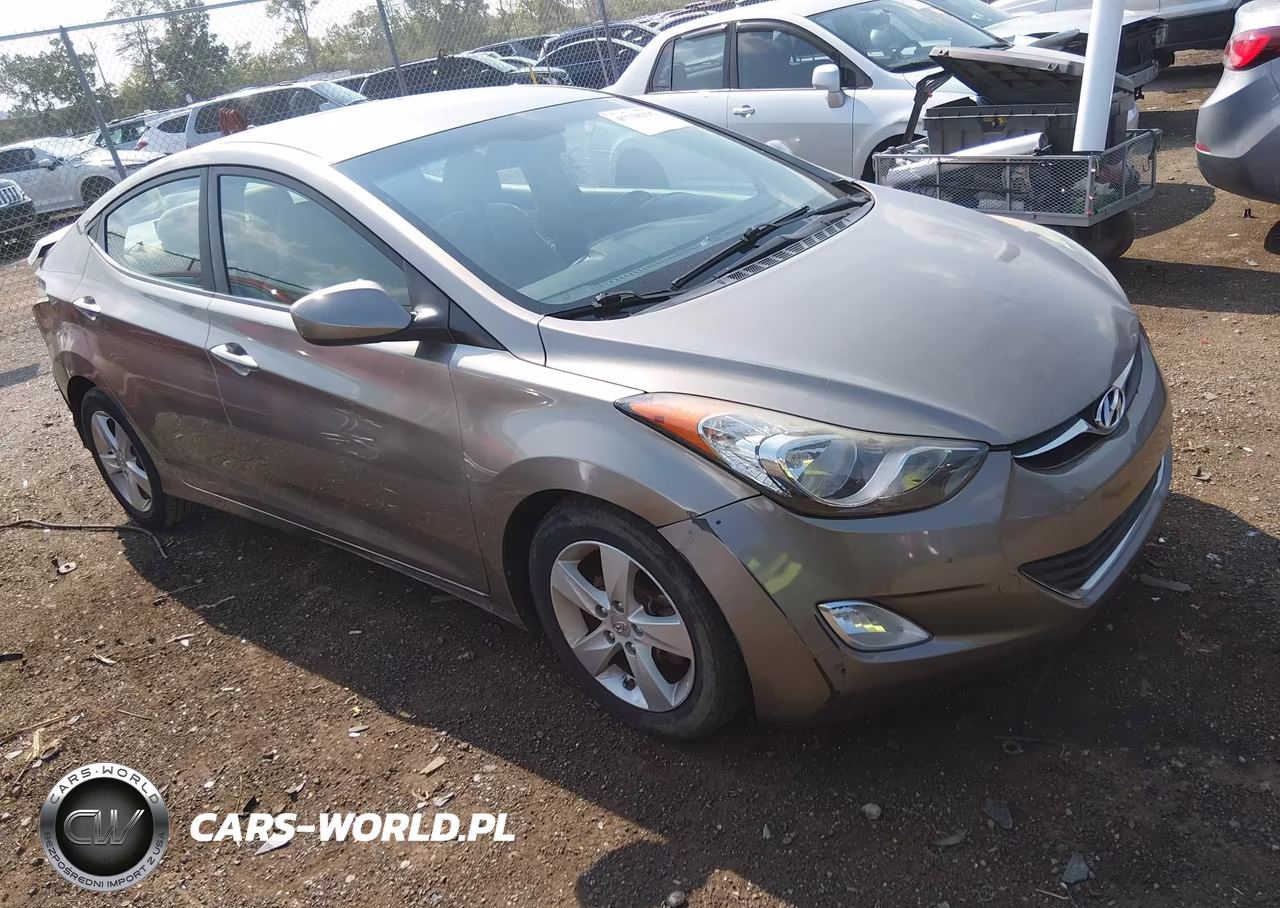 2013 Hyundai Elantra Gls
