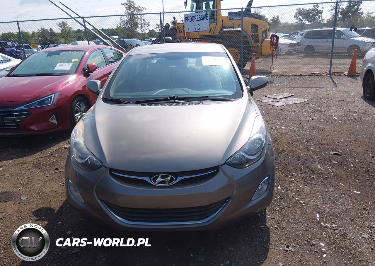 2013 Hyundai Elantra Gls VIN:5NPDH4AE9DH319899 - 13