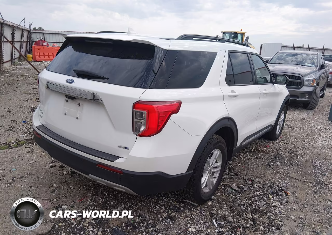 2020 Ford Explorer Xlt VIN:1FMSK8DH5LGD00688 - 4