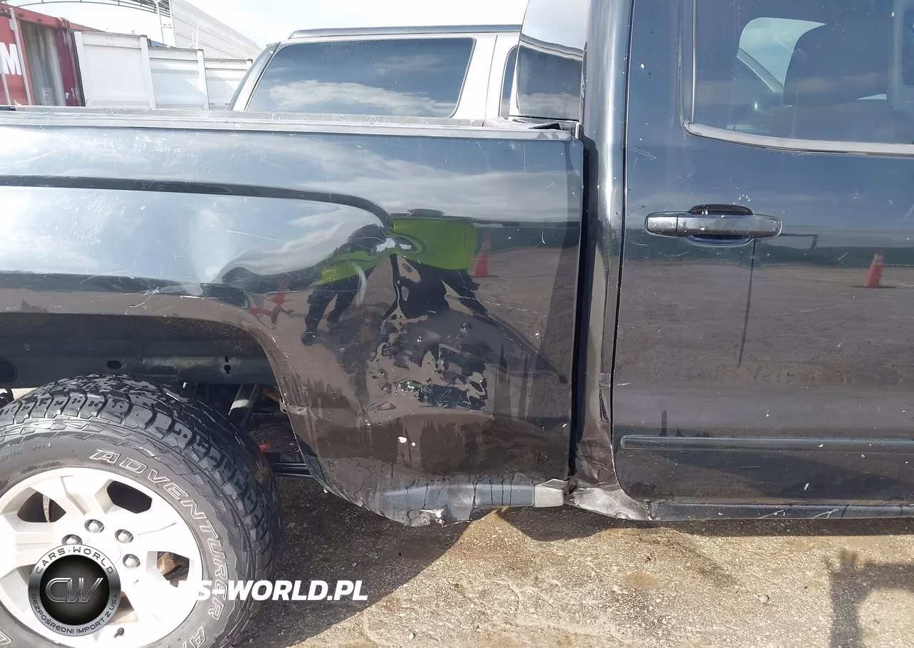 2018 Chevrolet Silverado 1500 1Lt VIN:1GCRCREH6JZ313715 - 17