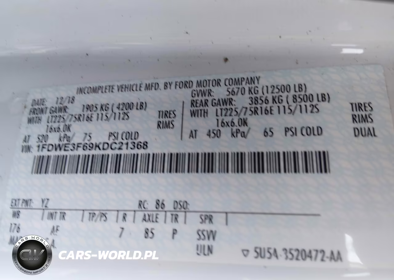 2019 Ford E-350 Cutaway VIN:1FDWE3F69KDC21368 - 9
