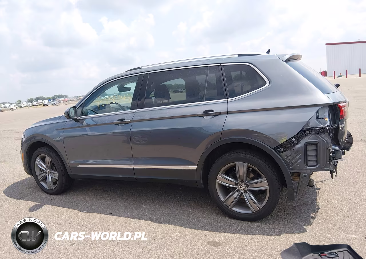 2020 Volkswagen Tiguan 2.0T Se-2.0T Se R-Line Black-2.0T Sel VIN:3VV2B7AX1LM131478 - 14