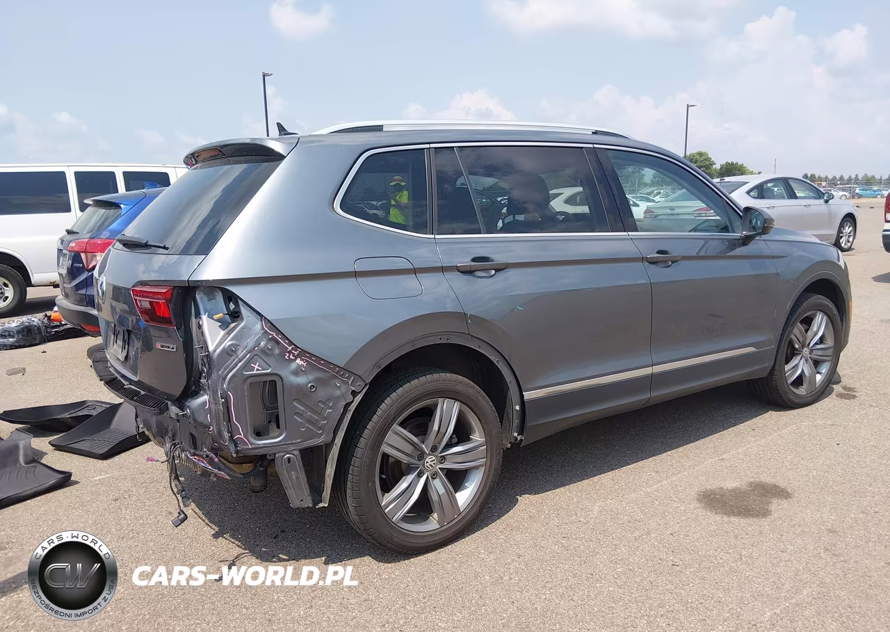 2020 Volkswagen Tiguan 2.0T Se-2.0T Se R-Line Black-2.0T Sel VIN:3VV2B7AX1LM131478 - 4