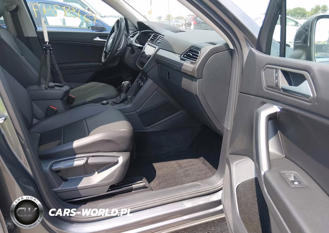 2020 Volkswagen Tiguan 2.0T Se-2.0T Se R-Line Black-2.0T Sel VIN:3VV2B7AX1LM131478 - 5