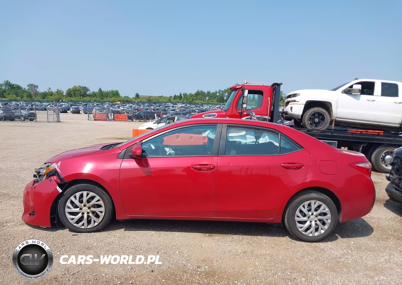 2017 Toyota Corolla Le VIN:2T1BURHEXHC768345 - 15