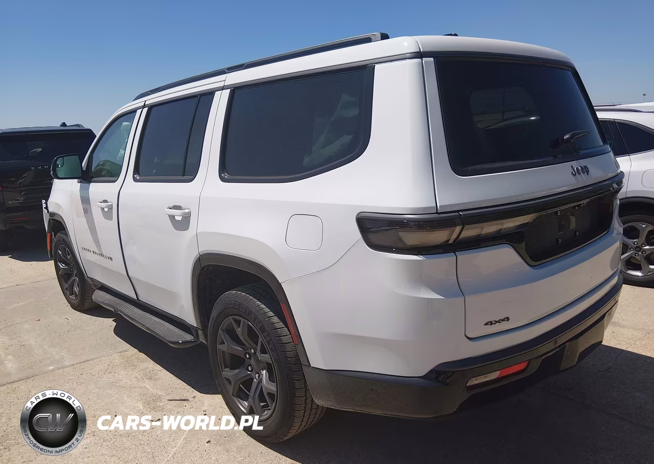 2026 Jeep Grand Wagoneer Limited Altitude 4X4 VIN:1C4SJVBP5TS158758 - 3