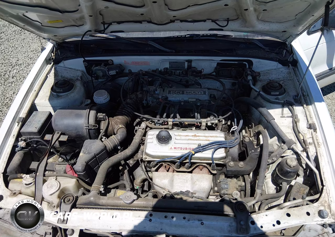 1990 Mitsubishi Mirage VIN:JA3CU26XXLU031415 - 10