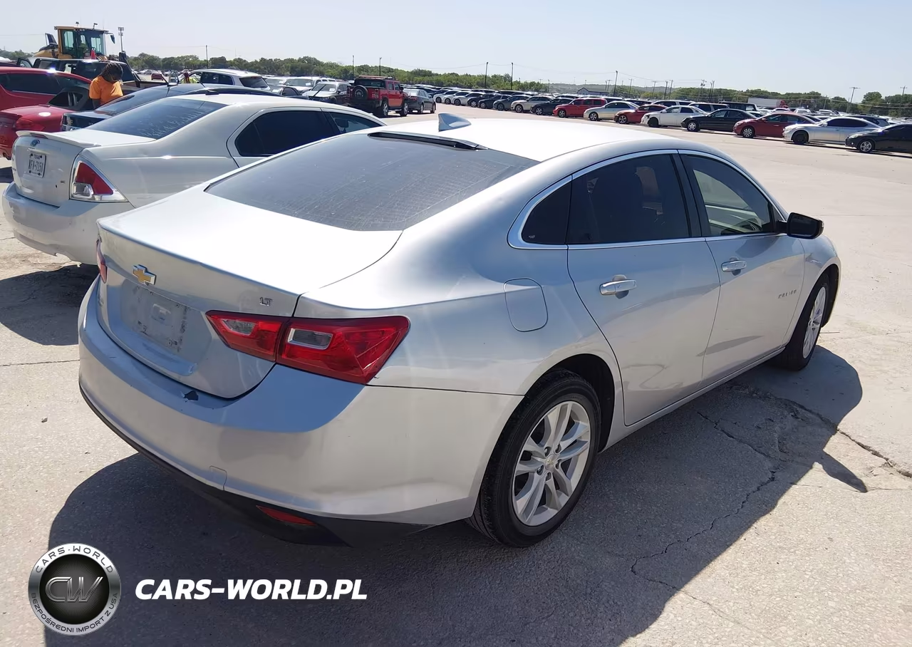 2018 Chevrolet Malibu Lt VIN:1G1ZD5ST3JF138655 - 4