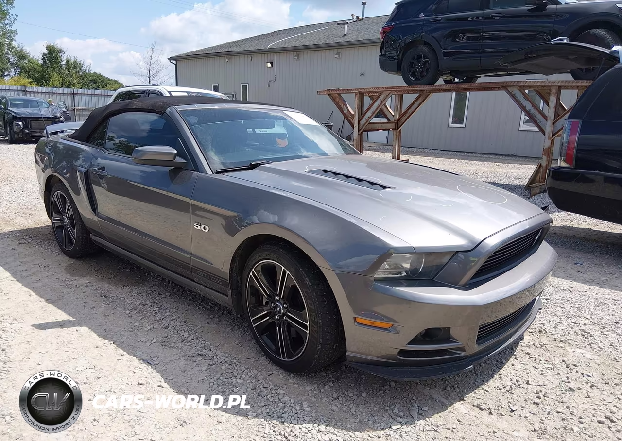 2013 Ford Mustang Gt Premium