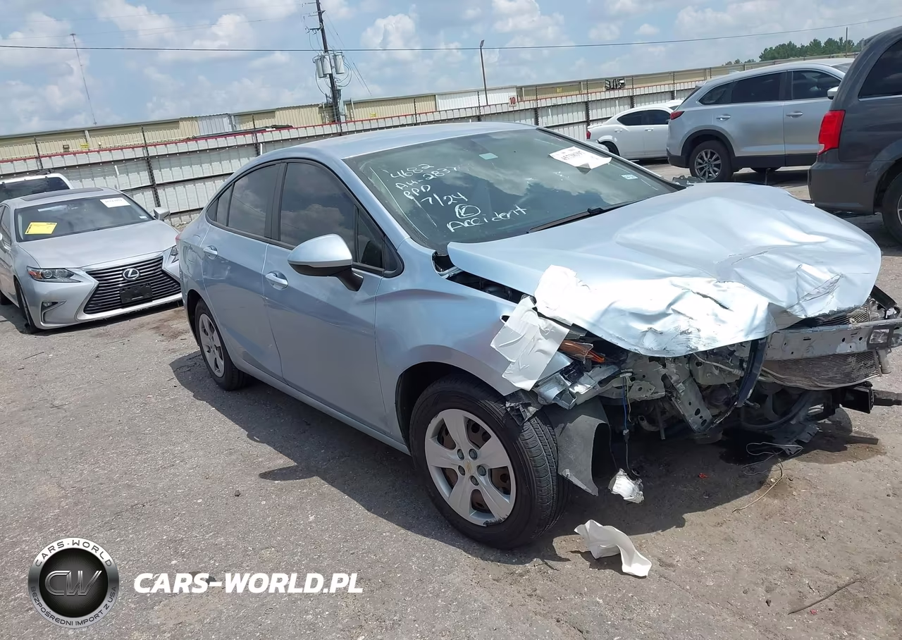 2018 Chevrolet Cruze Ls Auto – zdjęcie 1 z 16